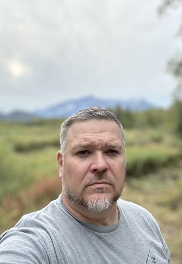 Mike (@mike8503) — my photo № 1