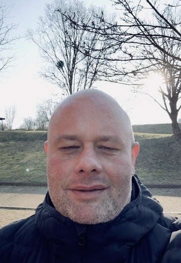 Oliver (@oliver1421) — my photo № 1