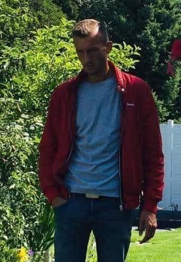 Artur (@artur143093) — my photo № 2