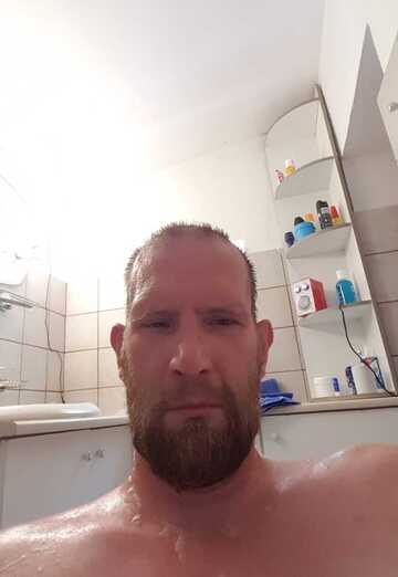 Alex (@alex142673) — my photo № 3