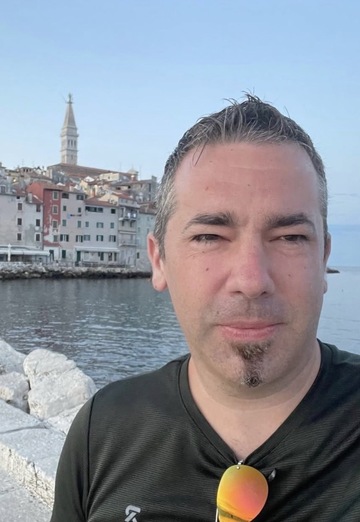 Mike (@mike8331) — my photo № 1