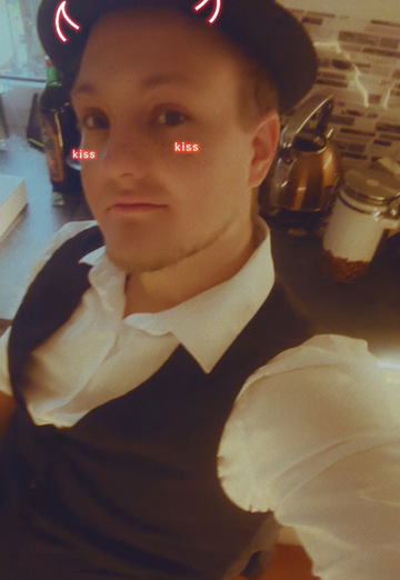 Josef (@josef377) — my photo № 2