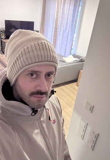 Chris (@chris4298) — my photo № 1