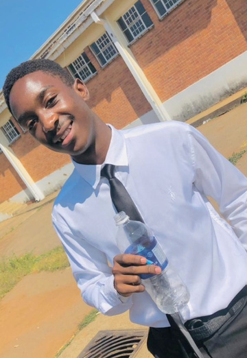 Tadiwa (@tadiwa2) — my photo № 1