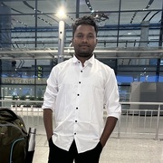 Mukesh boddu 26 Singapur