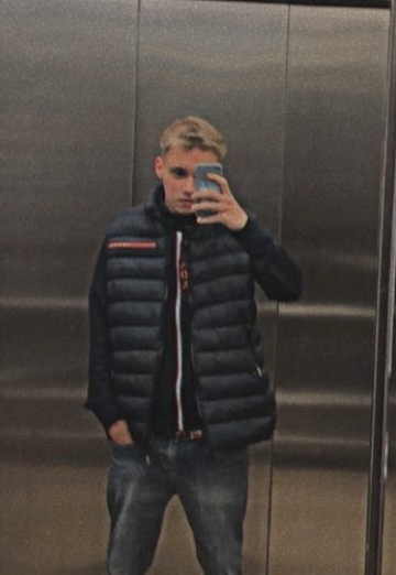 Henno (@henno) — my photo № 1