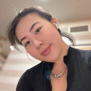 Anna 35 Toronto