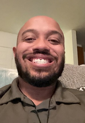 Lonnie (@lonnie27) — my photo № 2