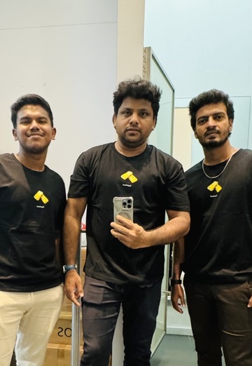 azeem (@azeem69) — my photo № 3