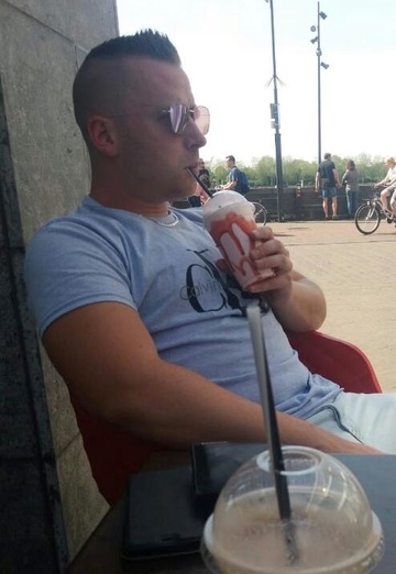 Dennis (@dennis2002) — mein Foto #1