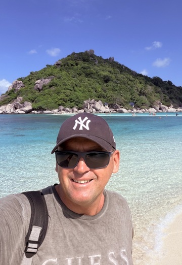 Helmut (@helmut110) — my photo № 2