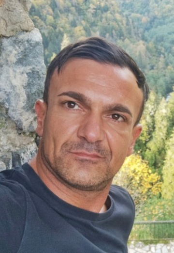 Mesut (@mesut313) — my photo № 1