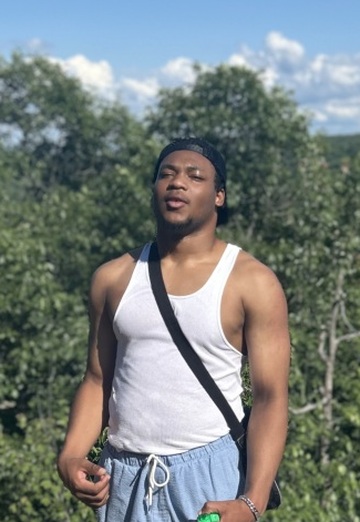 My photo - Carmelo, 21 from Ottawa (@carmelo46)