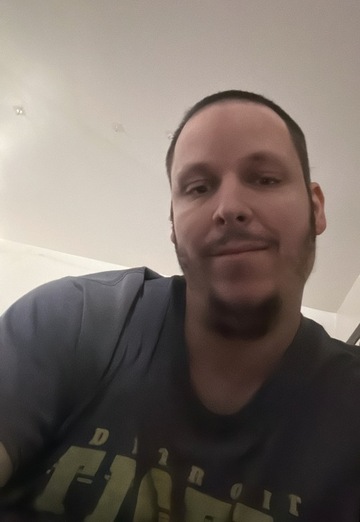 My photo - Matthew, 41 from Amelia (@matthew1037)