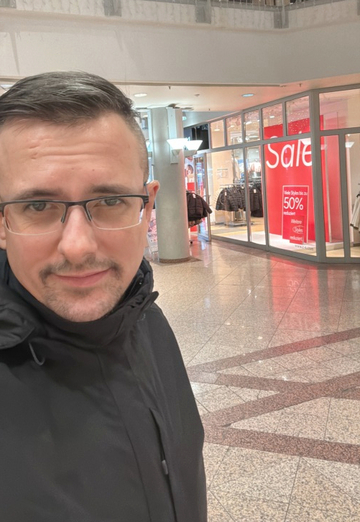 Michael (@basicengine) — my photo № 7