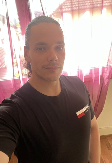 Tino (@tino194) — my photo № 1