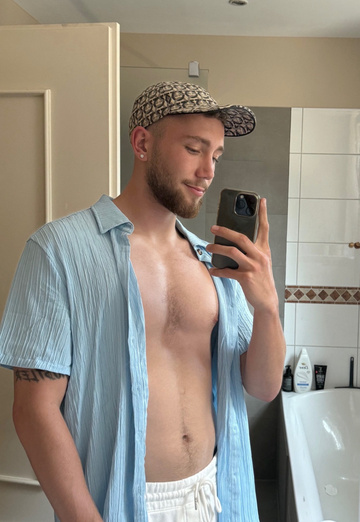 My photo - Lou, 23 from Pattaya (@lou128)