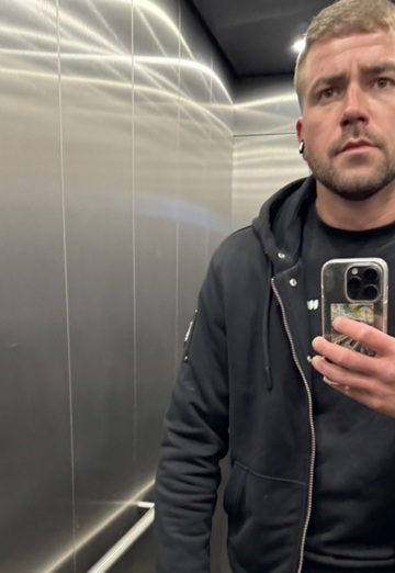 Kevin (@kev1887) — my photo № 2