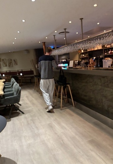 Johan (@johan532) — my photo № 1