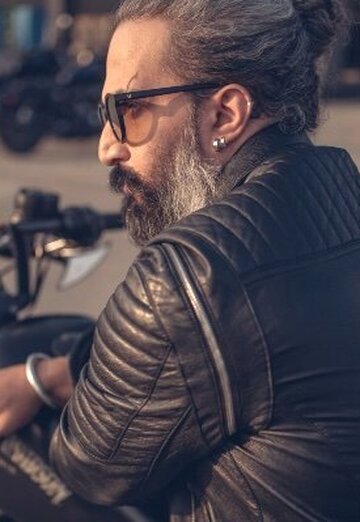 Artist (@artist414) — my photo № 1