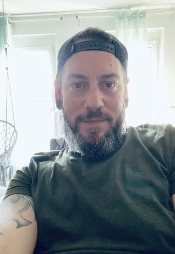 Alex (@alex142990) — my photo № 2