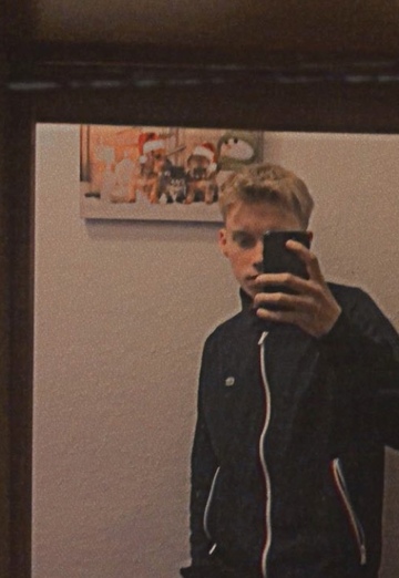 Henno (@henno) — my photo № 2