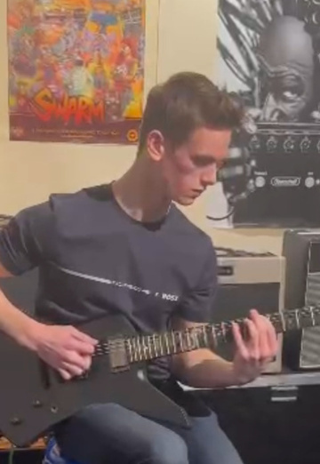 Dylan (@dylan460) — my photo № 2