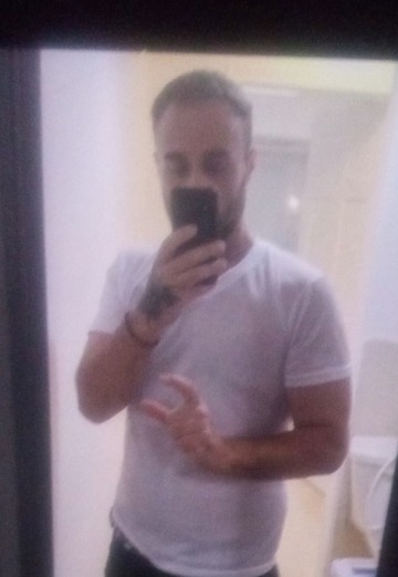 Steven Gillooly (@stevengillooly) — my photo № 2